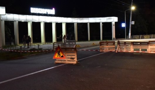 В центре Славянска не открывают проезд по дороге в установленные сроки