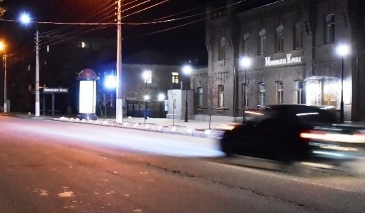 В Славянске появился переход с подсветкой