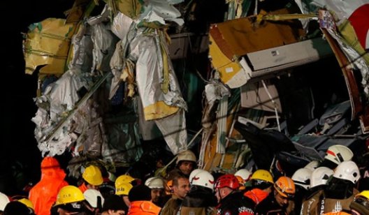 В аэропорту Стамбула разбился самолет:есть погибшие