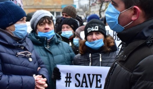 В Славянске предприниматели вышли на акцию протеста