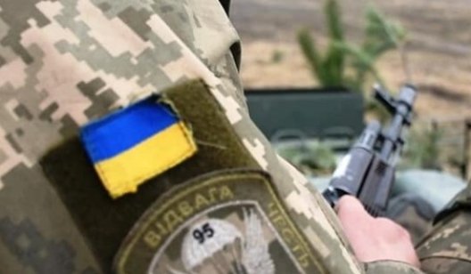 На Донбассе ранены двое украинских военных. Штаб обвинил РФ в нарушении «нормандского» коммюнике