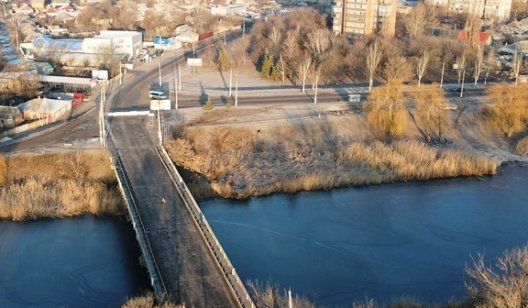 Аварийный мост в Славянске с высоты