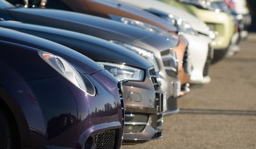 Налог на машины предлагают расширить: кого Кабмин хочет обязать платить 25 тысяч гривен