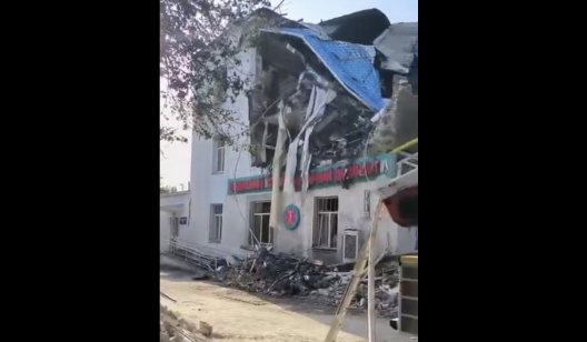 У центрі Слов’янська зруйновано будівлю лікарні: де ще зафіксовано прильоти У центрі Слов’янська зруйновано будівлю лікарні: де ще зафіксовано прильоти