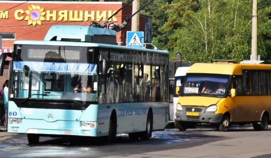 Омелян объяснил, как изменятся автобусы и маршрутки в Украине