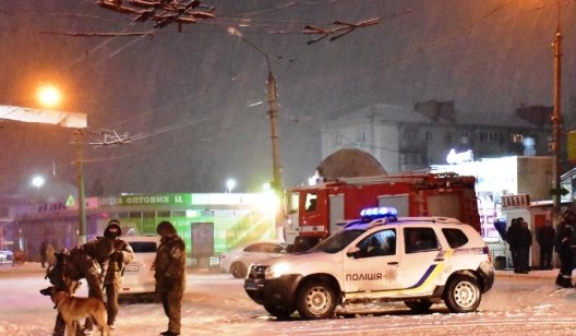 Полиция задержала подозреваемого в «минировании» торгового центра в Славянске