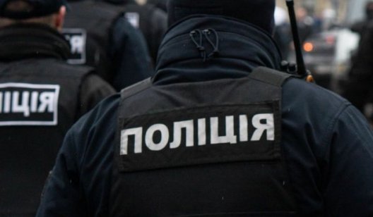 В Славянске скандалист напал на полицейского