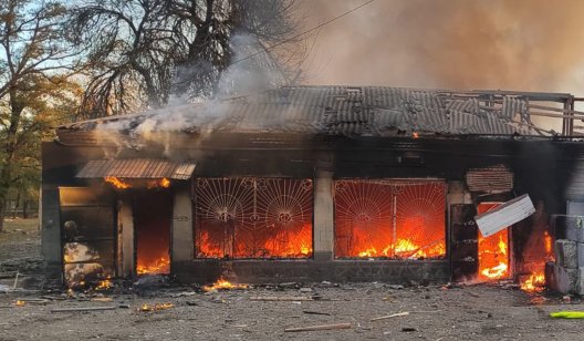 Удар по поштовому відділенню в Олексієво-Дружківці: двоє чоловіків загинуло, одного травмовано