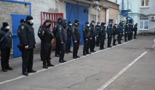 В Славянске полиция выходит на поиски нарушителей карантина