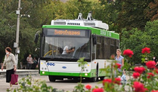 В Славянске презентовали новый троллейбус - ФОТО
