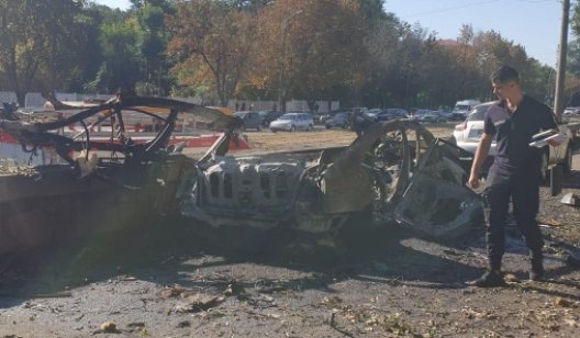 В Днепре взорвалась машина, погибли два человека