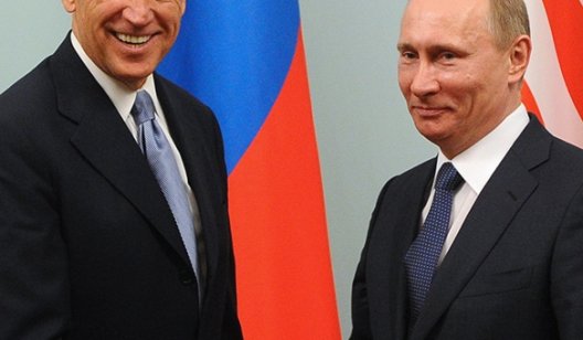 Как звонок Байдена Путину и санкции против РФ повлияли на Украину
