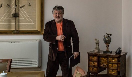 Возвращение олигарха Коломойского вызывает тревогу в Украине - The New York Times