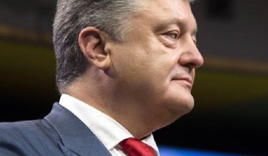 Порошенко еще раз пригласил Зеленского на дебаты в прямом эфире