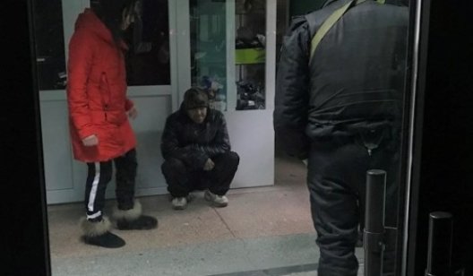 В центре Славянска пытались ограбить магазин - ФОТО
