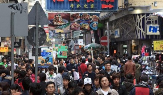 Население Китая впервые за 60 лет начало сокращаться