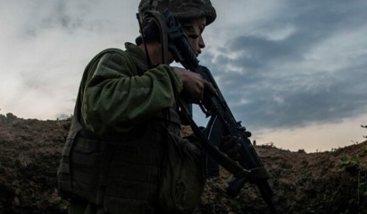 Россия соберет 120 тысяч солдат, сотни танков и самолетов у границ Украины: интервью с разведчиком