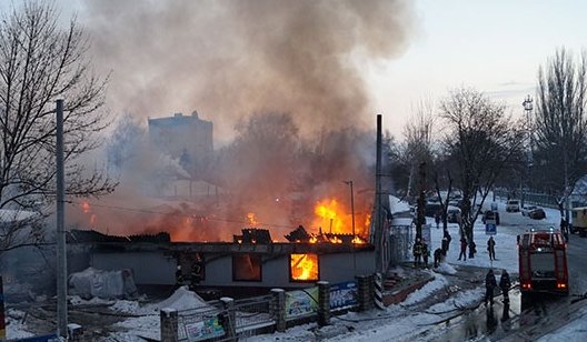 В Краматорске произошел серьезный пожар: видео с места события