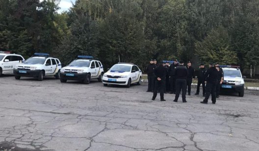 Зачем на дорогах около Славянска полиция усиливает контроль