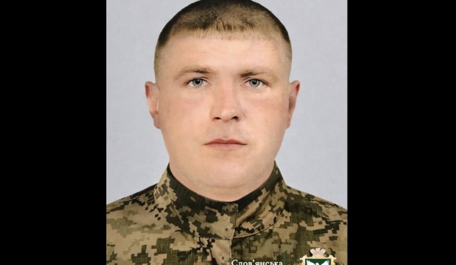 Слов'янськ знову втрачає своїх бійців