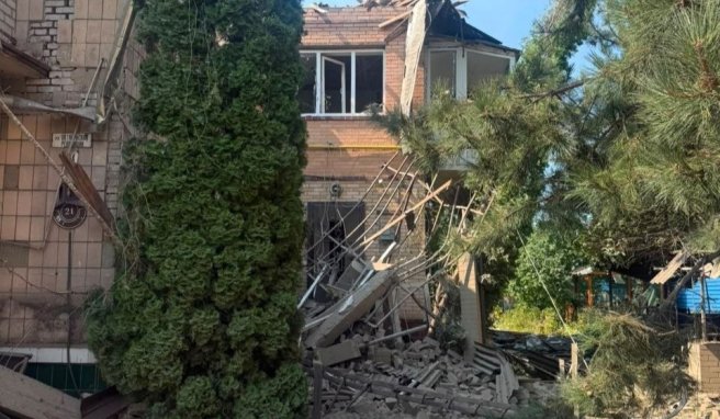 У Слов’янську внаслідок авіаударів поранені щонайменше семеро людей