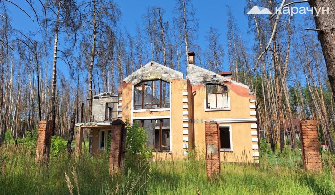 Святогірська громада: коли вщухають обстріли, чується, як співають пташки 