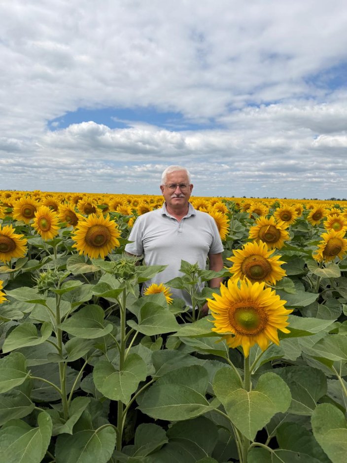 С.І. Курінний